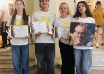 Конотопські театрали підкорили серця журі Всеукраїнського фестивалю – конкурсу «Крила»