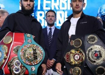 Менеджер Ф’юрі передбачив переможця бою Бетербієв – Бівол