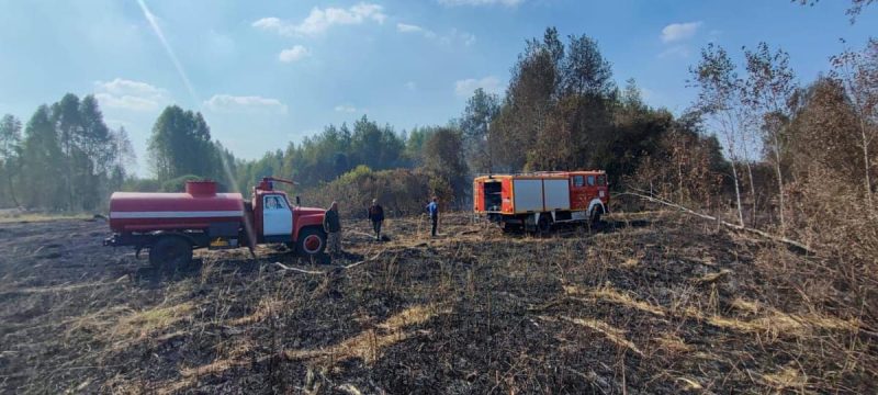 На Кролевеччині продовжують ліквідовувати пожежу поблизу Реутинців