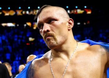 Олександр Усик заявив, що його цікавлять тільки два бої: “Молодь нехай набирається сил”