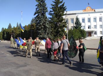 РОМЕНСЬКА ГРОМАДА ПОПРОЩАЛАСЬ ІЗ ГЕРОЄМ, ВОЇНОМ-ЗАХИСНИКОМ СЕРГІЄМ ГОНЧАРЕНКОМ…