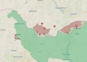 Росіяни двічі за ніч атакували селище на Харківщині, серед 6 постраждалих – вагітна