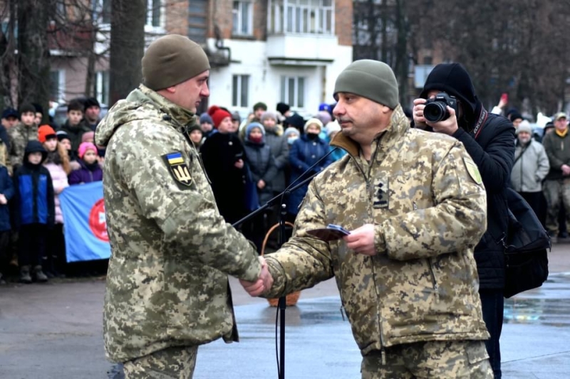 У Конотопі зустрічали захисників України, що повернулися з зони ООС