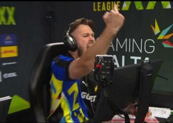 ВІДЕО. Буде два! Гравець NaVi показав середній палеці російський команді