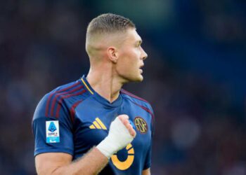 ВІДЕО. Як відсвяткував? Стримана реакція Довбика після голу за Рому