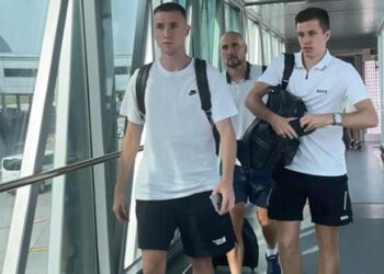 ВІДЕО. Українські збірники з Шахтаря та Динамо вилетіли з Кишинева до Праги