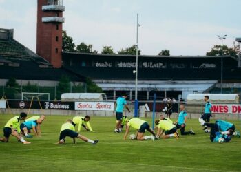 ВІДЕО. Збірна України провела тренування у Празі, готуючись до Ліги націй