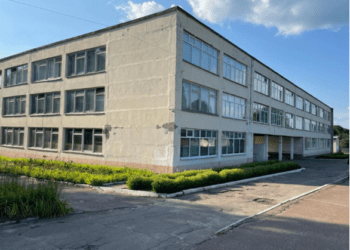 За сприяння народного депутата Михайла Ананченка у Кролевецькому ліцеї № 3 зроблять капітальний ремонт