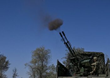 Українська ППО збила 18 російських дронів, ще один повернувся до Росії — Повітряні сили