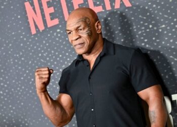 Майк Тайсон пригрозив блогеру перед боєм