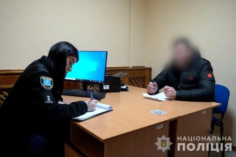 Конфлікт переріс у бійку: у Сумах чоловік побив незнайомця