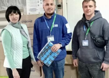 Благодійники передали Кролевецькому ЦПМСД медичне обладнання