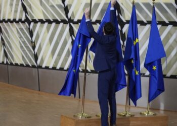 ЄС готує санкції проти Ірану за постачання балістичних ракет до РФ — Bloomberg