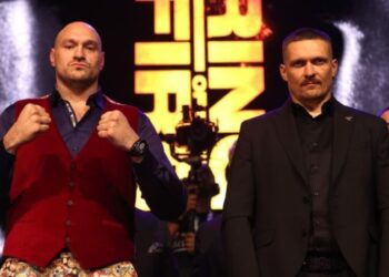 Чжан Чжилей пояснив, чому вважає Усика фаворитом у реванші з Ф’юрі