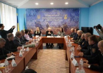 Володимир Артюх зустрівся із командирами добровольчих формувань Шосткинського і Роменського районів