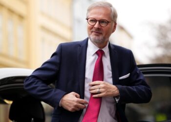 Поставки в Україну боєприпасів досягнуть 500 тисяч одиниць до кінця року — прем’єр Чехії