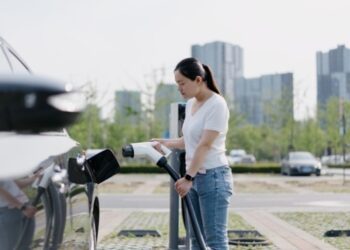 Світові продажі електромобілів зросли на третину