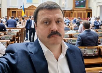 Колишній депутат, який представляв у Раді частину Шосткинської громади балатується у раду рф