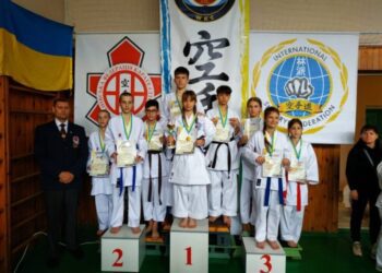 Конотопські спортсмени повернулися з медалями з відкритого кубка Києва з карате WKC