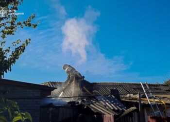 Конотопські вогнеборці ліквідовували загоряння в житловому секторі