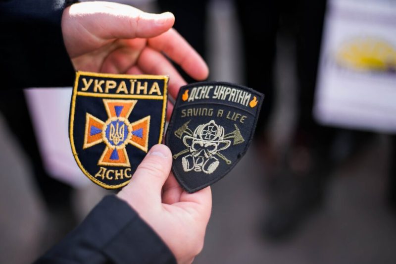 Конотопській громаді передали пожежне авто та гуманітарну допомогу від Нідерландської фундації “FIREFIGHTERS WITHOUT BORDERS”