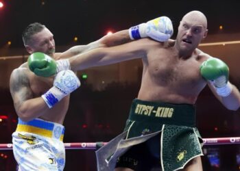 Максим Бабанін оцінив шанси Ф’юрі на перемогу в реванші з Усиком