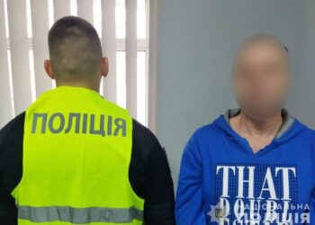 На Охтирщині поліцейські затримали чоловіка за підпал адмінбудівлі