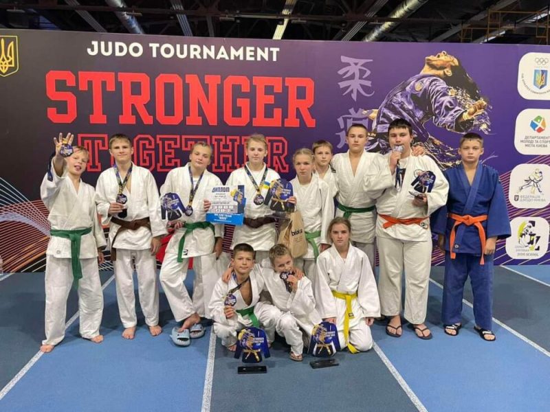 На Всеукраїнському турнірі з дзюдо «STRONGER TOGETHER CUP 2024” у Києві роменські дзюдоїсти взяли 6 призових місць 