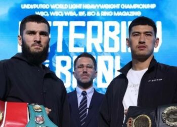 Олександр Гвоздик назвав фаворита бою Бетербієв – Бівол