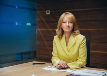 Олена Шуляк: “Слуга Народу” – єдина політична сила, яка вдруге за рік спрямовує сотні мільйонів на ЗСУ