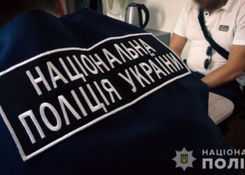 Отримавши гроші, чоловік переставав відповідати на повідомлення та дзвінки: на Сумщині працівники карного розшуку викрили серійного шахрая
