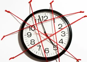 “Підпису не буде”: годинники переводимо на зимовий час не в останнє