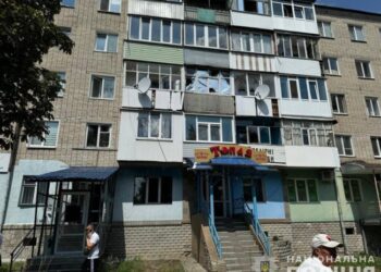 Поліція надала оновлені дані про результати обстрілу Глухова: поранено 13 осіб, загинув 14-річний хлопчик