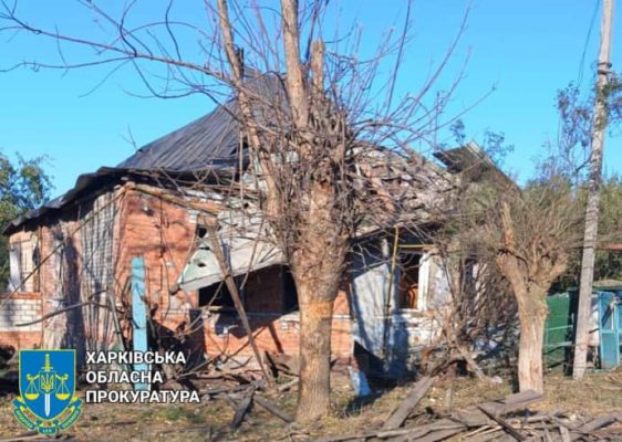 РФ вдарила з авіації по Харкову та передмістю: постраждала жінка