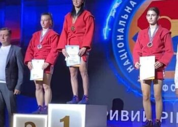 Роменчанка, студентка СумДУ Юлія Засульська стала чемпіонкою зі спортивного і бойового самбо