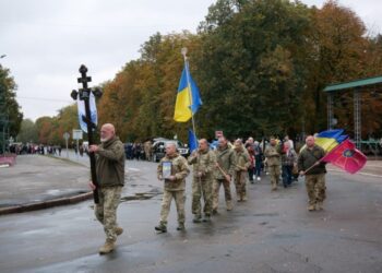 Роменська громада провела в останню путь захисника Костянтина Бабенка