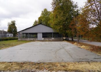 СТАРТУВАЛИ РОБОТИ З ОБЛАШТУВАННЯ МАЙДАНЧИКА ДЛЯ НАСТІЛЬНОГО ТЕНІСУ