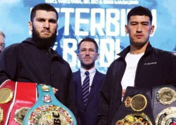 Тедді Атлас пояснив, чому вірить у перемогу Бівола над Бетербієвим