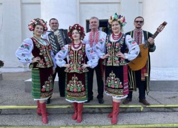 ТВОРЧИЙ УСПІХ І НАТХНЕННЯ: ВОКАЛЬНИЙ АНСАМБЛЬ «СЛОБОЖАНИ» ЗДОБУВ ПЕРЕМОГУ НА МІЖНАРОДНОМУ КОНКУРСІ МИСТЕЦТВ «ОСІННЯ РАПСОДІЯ 2024»