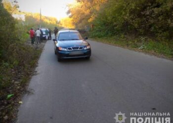 У Конотопі під колеса авто потрапив 12-річний хлопчик