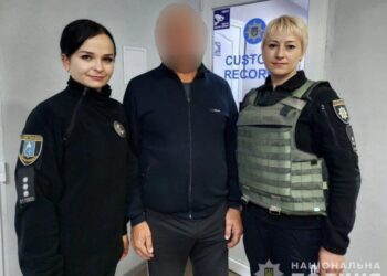 У Ромнах поліцейські знайшли та повернули чоловіку втрачені речі