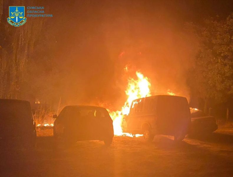 У Сумах затримали чоловіка, який на замовлення підпалив автомобіль військових