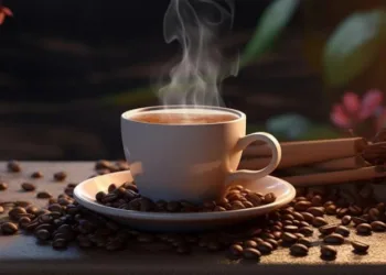 У TikTok шириться тренд про схуднення за допомогою кави з корицею: австралійські вчені оцінили дієвість методу