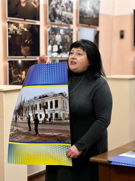 У заповіднику “Меджибіж” відкрили виставку «Охтирка – місто-герой»