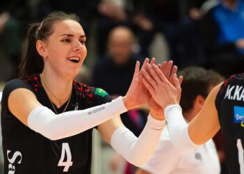 Українські волейболістки перемогли у Франції тренера збірної України