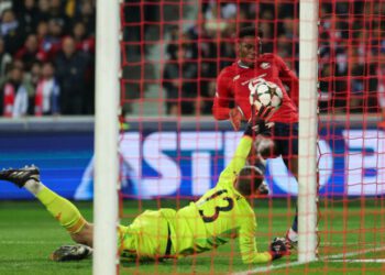 ВІДЕО. Оце так повернення! Лунін здійснив неймовірний сейв в ЛЧ за Реал