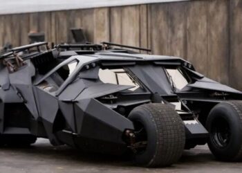 Ексклюзив за $3 млн: культовий Бетмобіль запустять у виробництво (ВІДЕО)