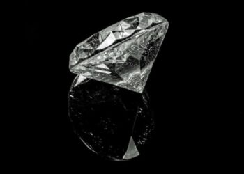 Експорт алмазів із Росії до Індії впав на 96%