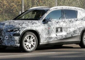 Новий кросовер Mercedes зі зниженою ціною готують до прем’єри (ФОТО)
