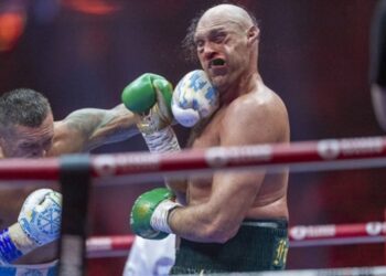 Тренер Ф’юрі пояснив, що пішло не так у першому бою з Усиком